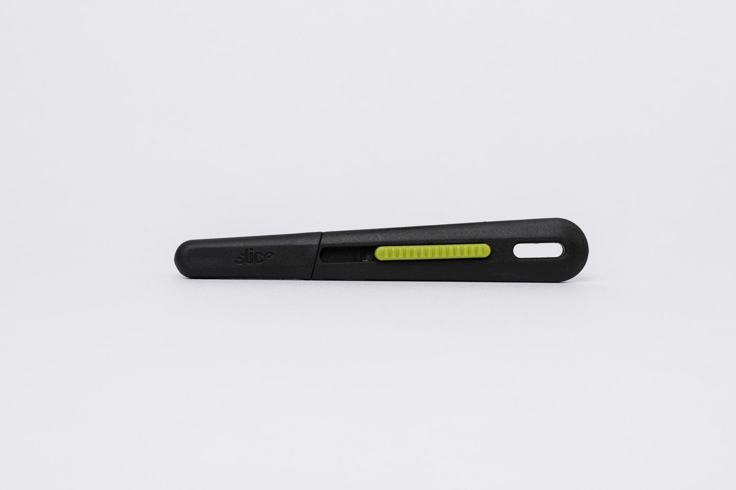 Schmaler Stift-Cutter mit automatischem Klingenrückzug
