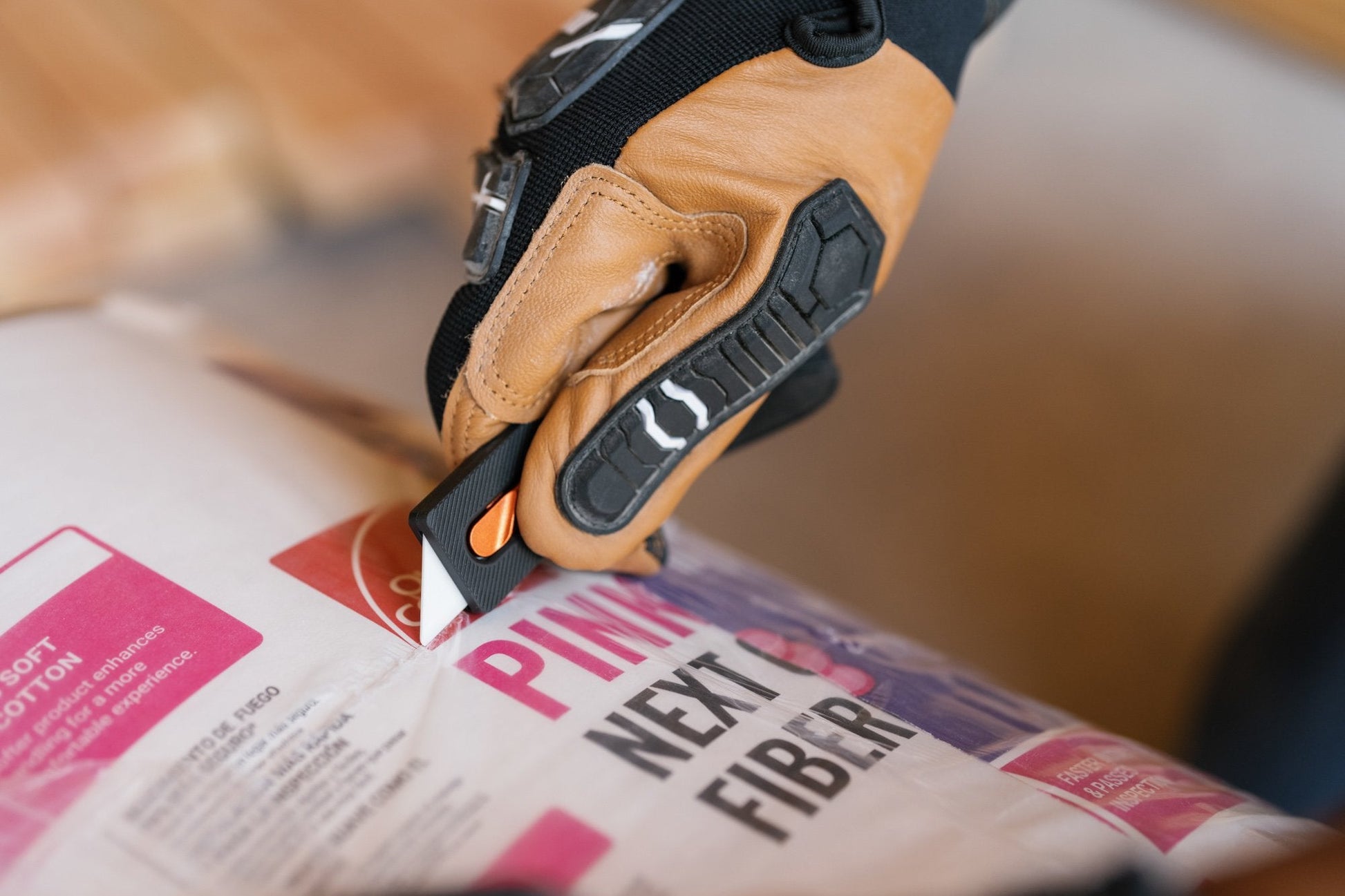 edc handschuhe EDC Taschenmesser mit Finger-Friendly® Klinge