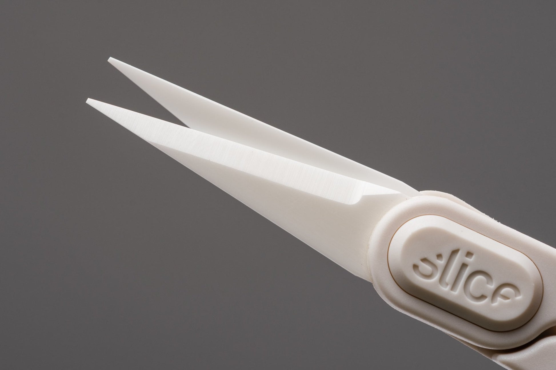 Ceramic Scissors (Pointed Tip) Finger-Friendly Blades